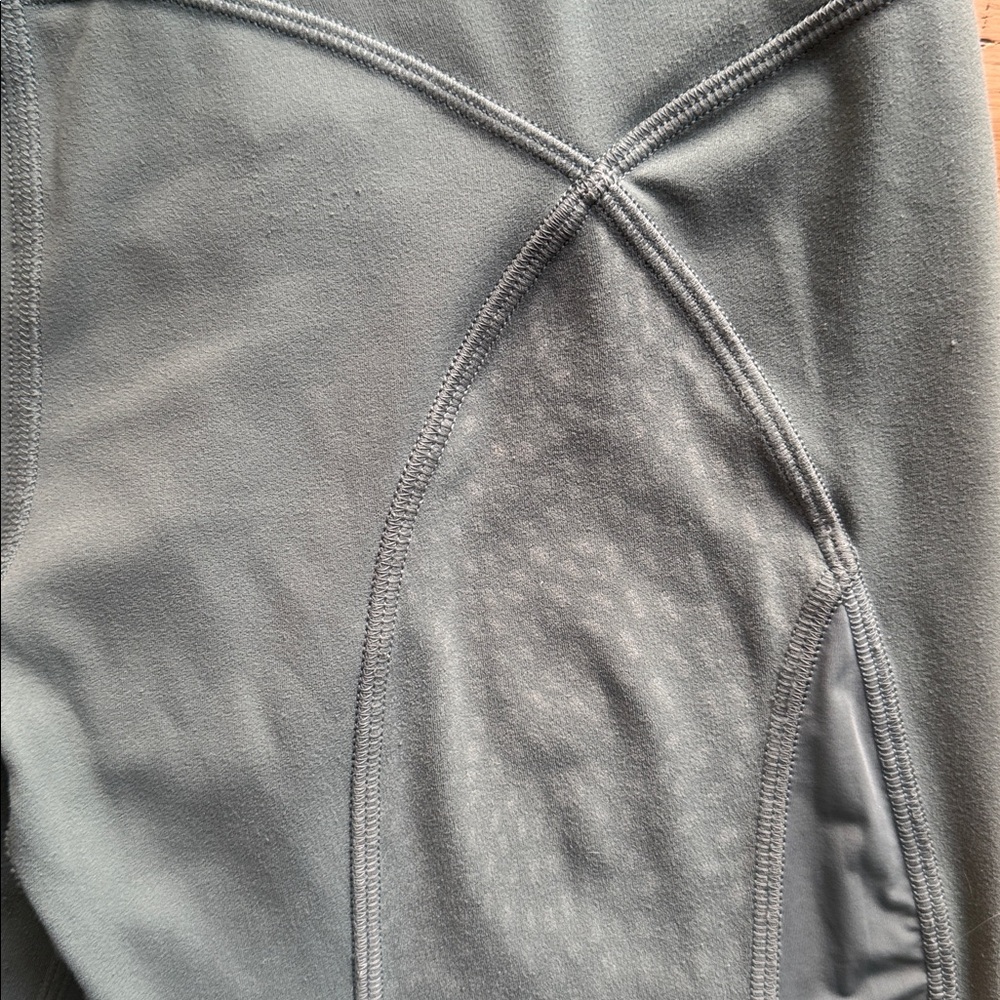 Lululemon Nulu and Mesh Mid-Rise Yoga
Tidewater Teal - Picture 7 of 8